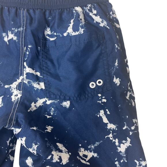 Crazy 8 Board Shorts Blue and White Print Size 7 Boys - Picture 4 of 6